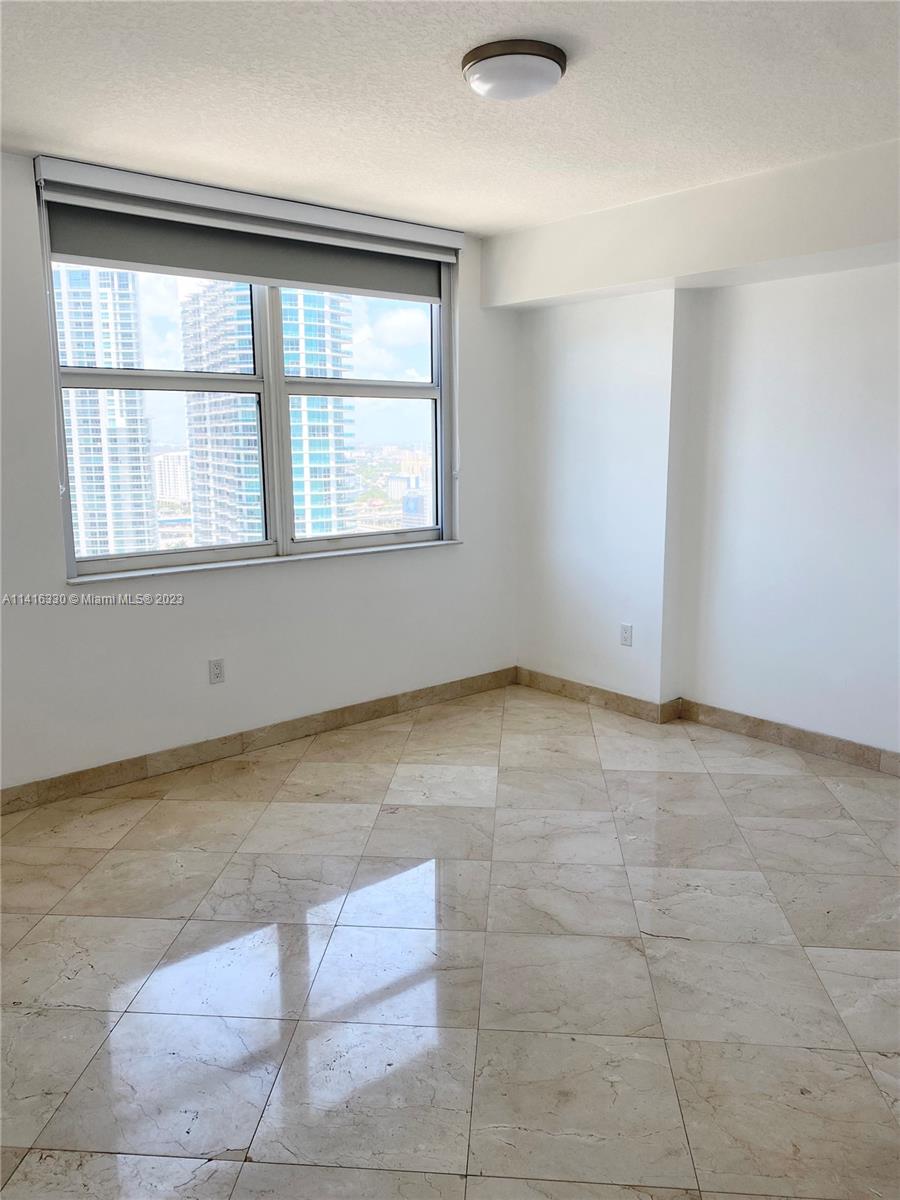 BRICKELL ON THE RIVER N T - Residential Lease