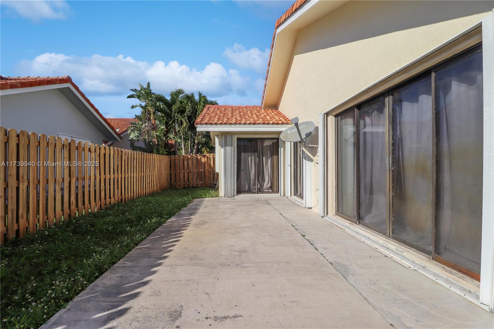 Angelica Gardens at Lakes - Residential