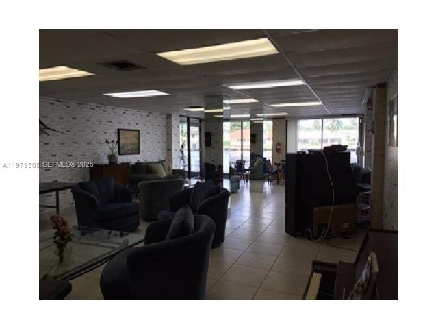 HEMISPHERES BAY NORTH - Residential