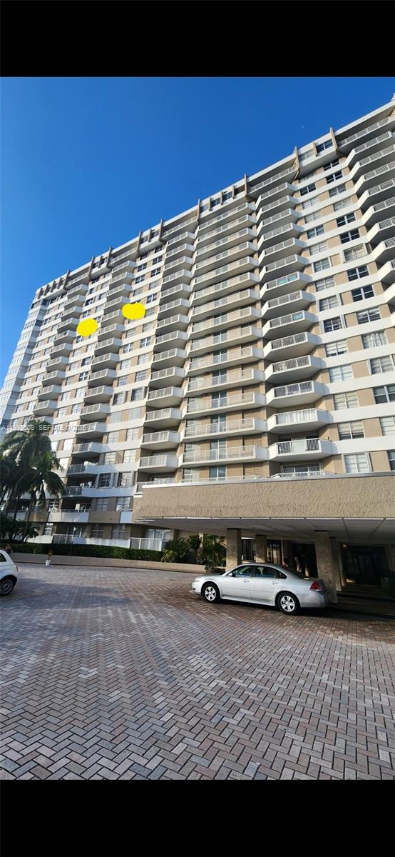 HEMISPHERES BAY NORTH - Residential
