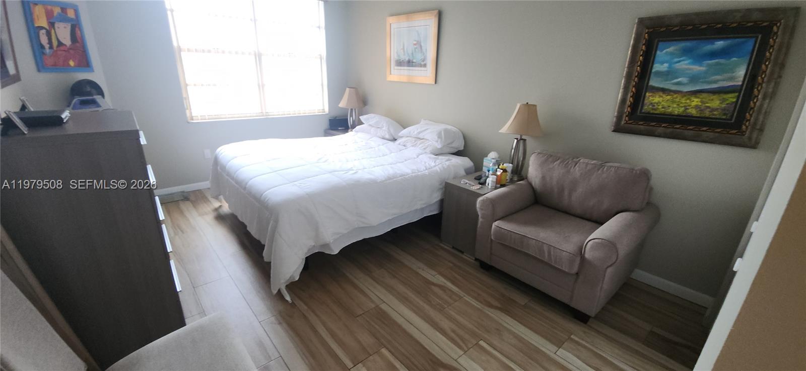 HEMISPHERES BAY NORTH - Residential