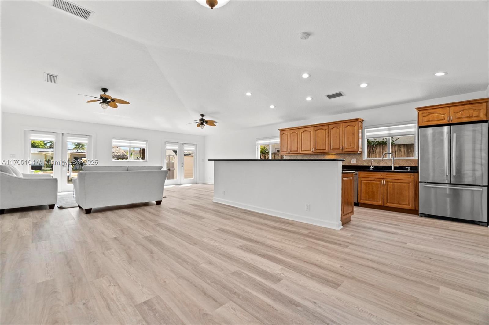 SHELTER ISLANDS - Residential Lease