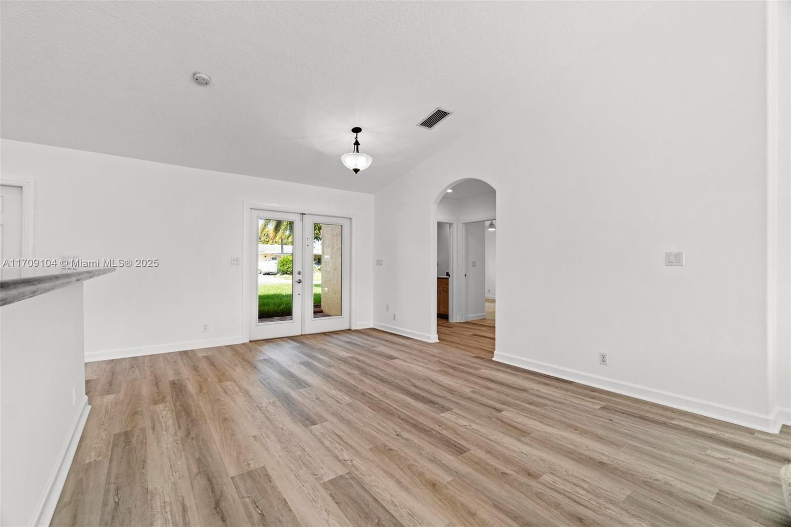 SHELTER ISLANDS - Residential Lease