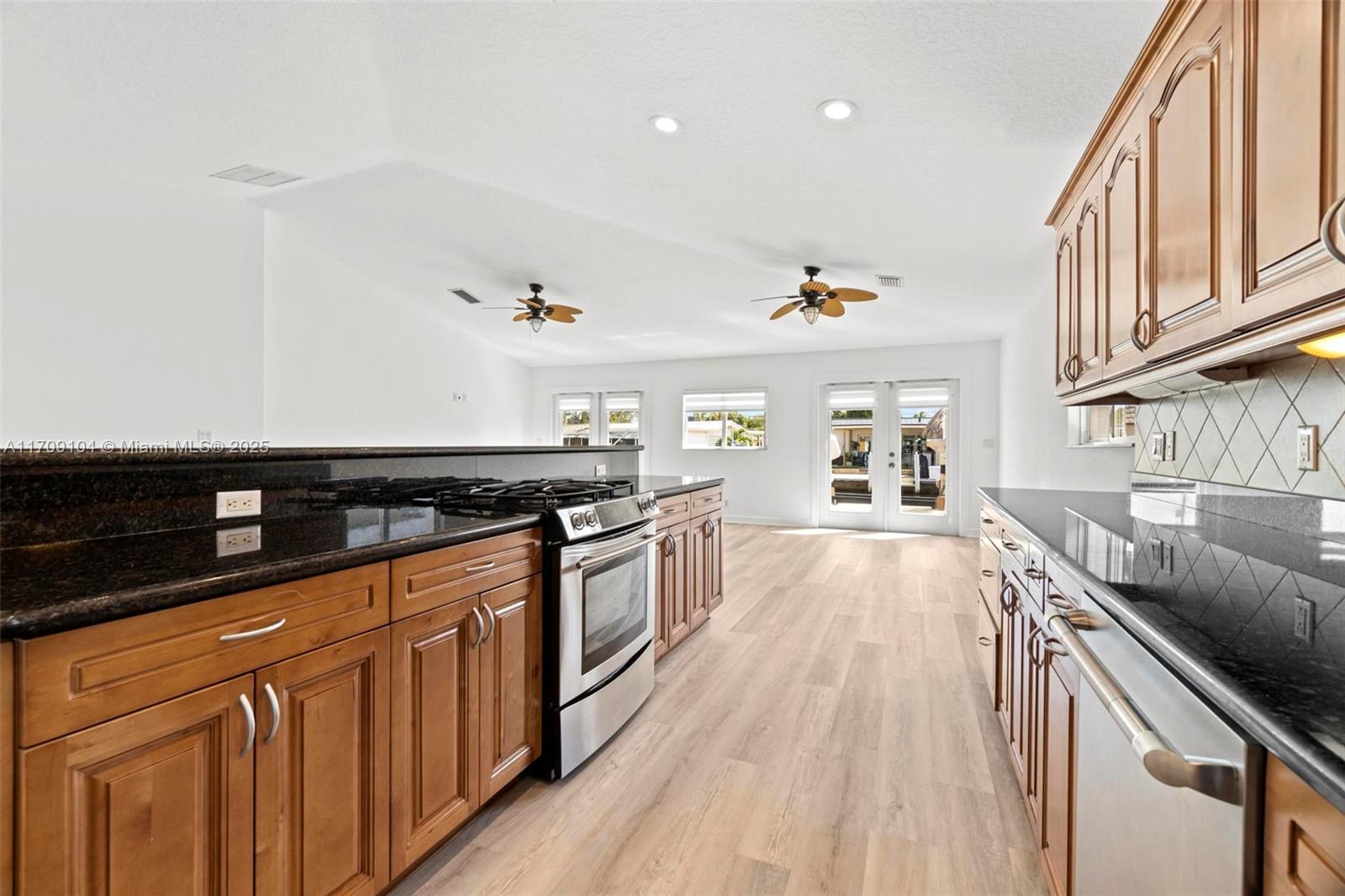 SHELTER ISLANDS - Residential Lease