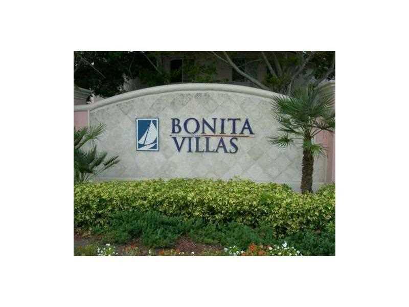 VERY NICE UNIT, COMPLETELY REMODELED , GATED COMMUNITY  WITH 24 HS GUARD. BEAUTIFULL & CONFORTABLE 2 STORY IN BONITA VILLAS. THIS PROPERTY FEATURES 2 BEDROOMS AND 1 BATH AND A HALF.TILE THROUHGOUT, OPEN KITCHEN , PATIO AND WASHER AND DYER IN UNIT.EXCELLEN T LOCATION MINUTES OF TURNPIKE, RESTAURANTS AND SCHOOLS.