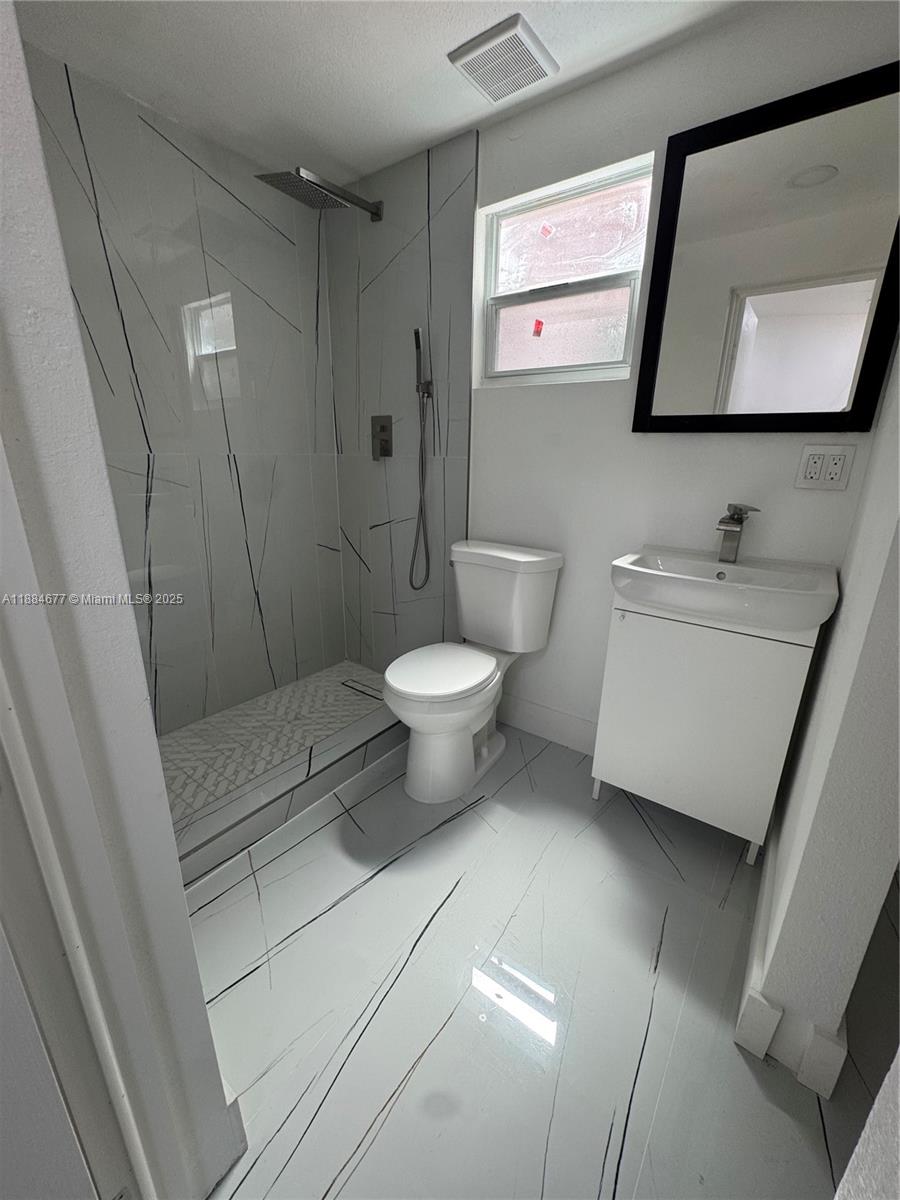 This beautifully remodeled studio efficiency offers comfort, privacy, and convenience all in one! Featuring a brand-new bathroom and new flooring throughout, this home is move-in ready. Enjoy the ease of a private entrance and the added outdoor space of your own private fenced patio (being completed this month)—perfect for relaxing or entertaining. Utilities are stress-free with Electric, Water, and Landscaping included in the monthly rent. Conveniently located near shopping, dining, and major roadways, this studio is ideal for anyone looking for a fresh and private space to call home.