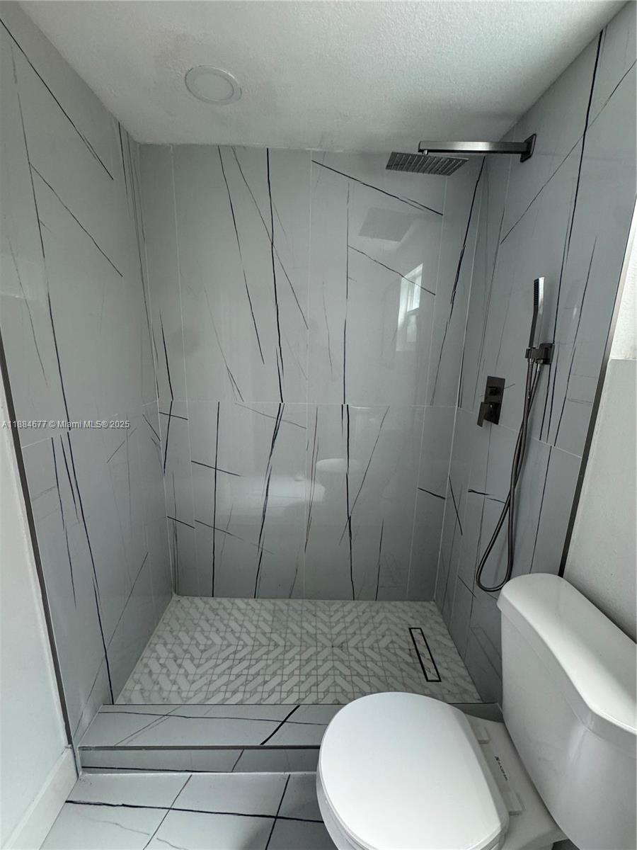 POMPANO BEACH HIGHLANDS 4 - Residential Lease