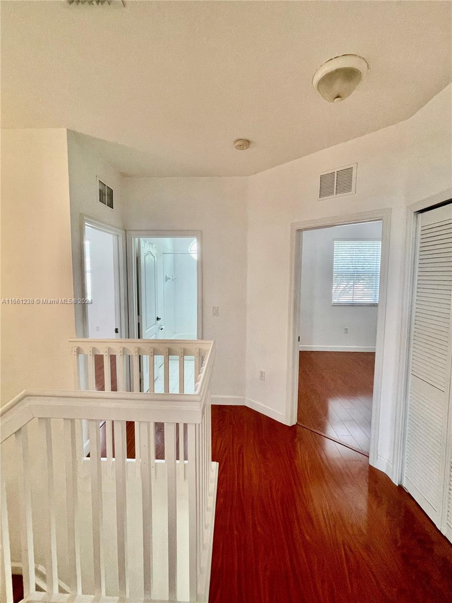 ISLANDS AT DORAL NORTHWES - Residential Lease