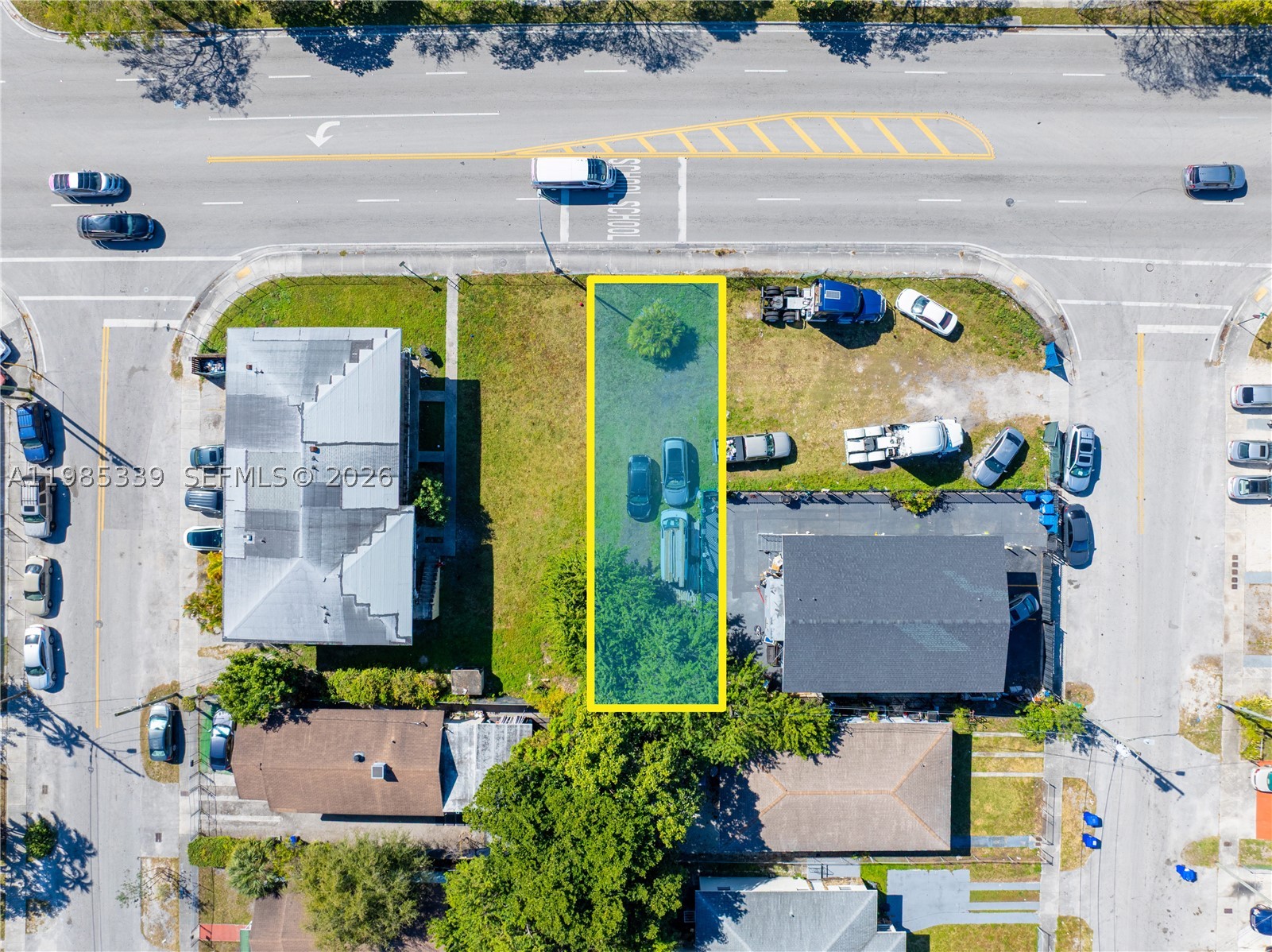 WOODMERE SUB - Land