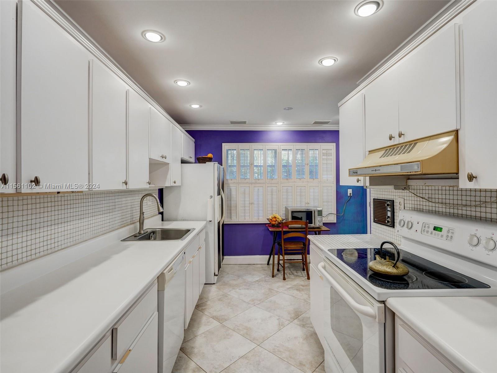 RITTENHOUSE SQUARE CONDO - Residential