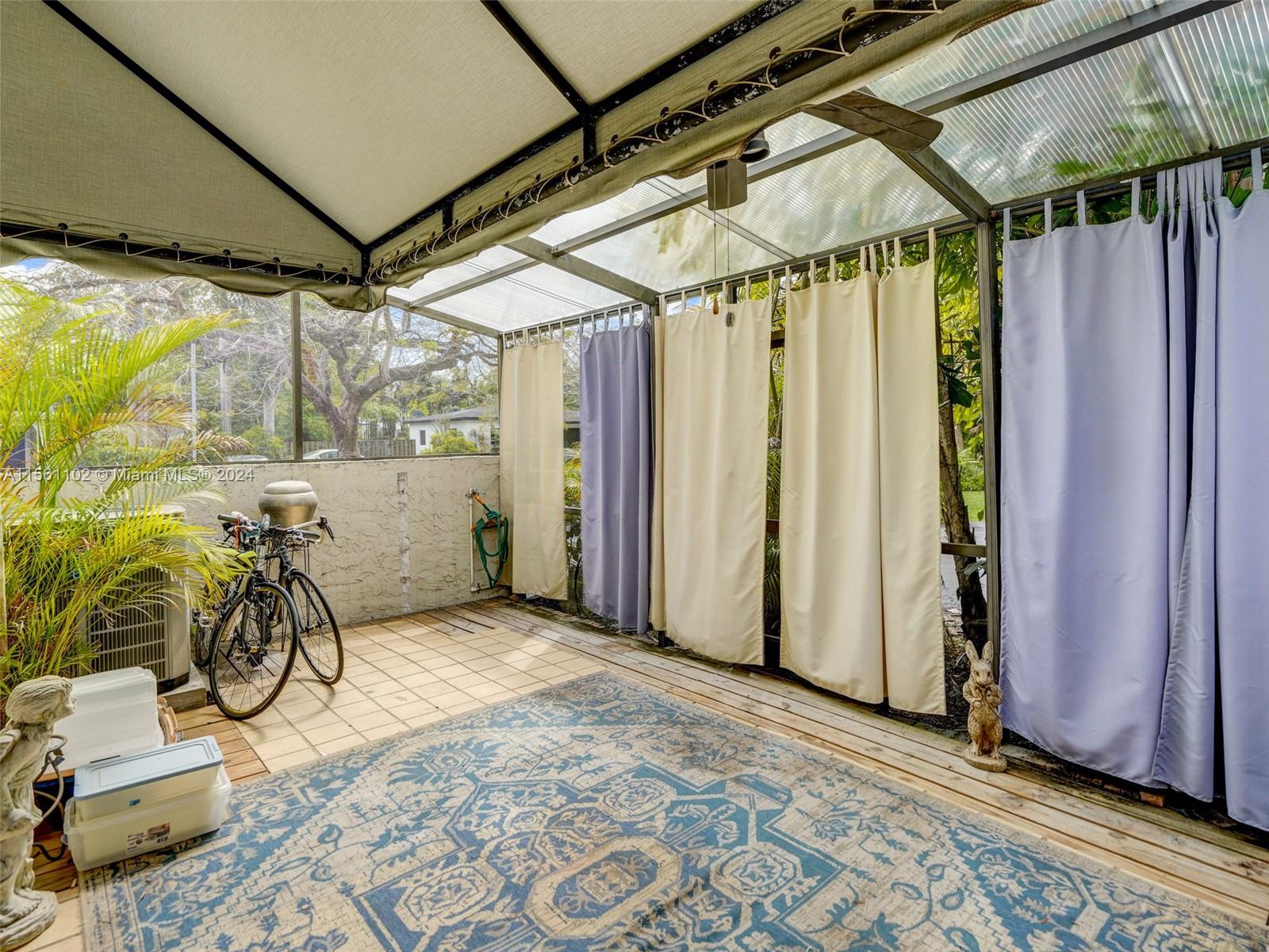 RITTENHOUSE SQUARE CONDO - Residential