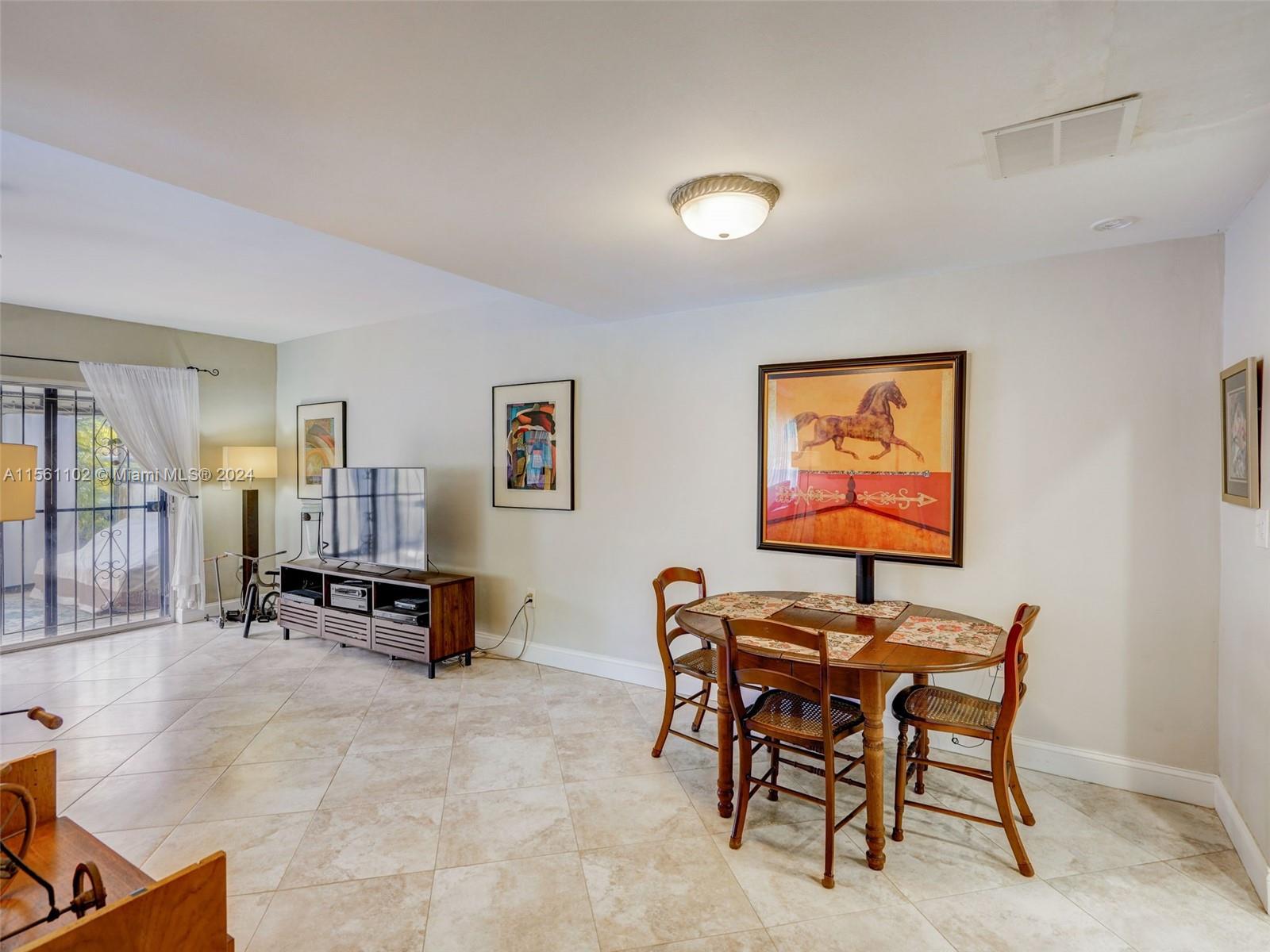 RITTENHOUSE SQUARE CONDO - Residential