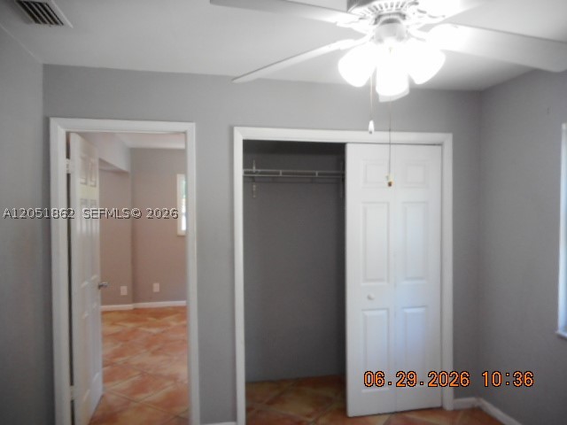 MANOR SQUARE - Residential Income