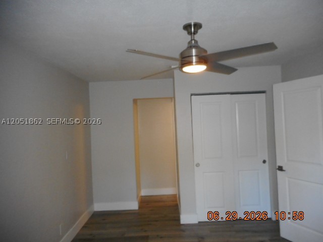 MANOR SQUARE - Residential Income