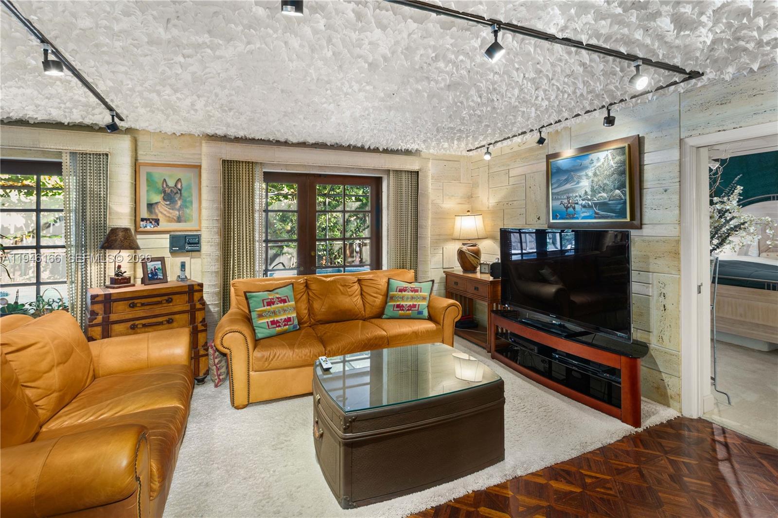 CYPRESS COVE ESTS SEC 3 - Residential