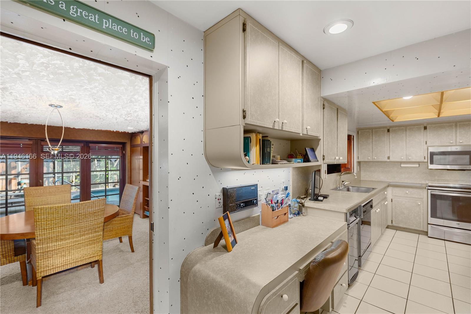 CYPRESS COVE ESTS SEC 3 - Residential