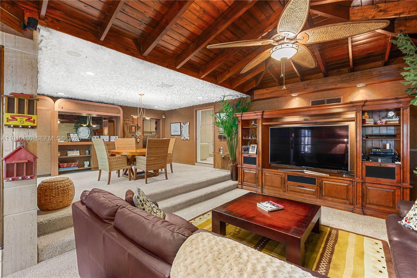 CYPRESS COVE ESTS SEC 3 - Residential