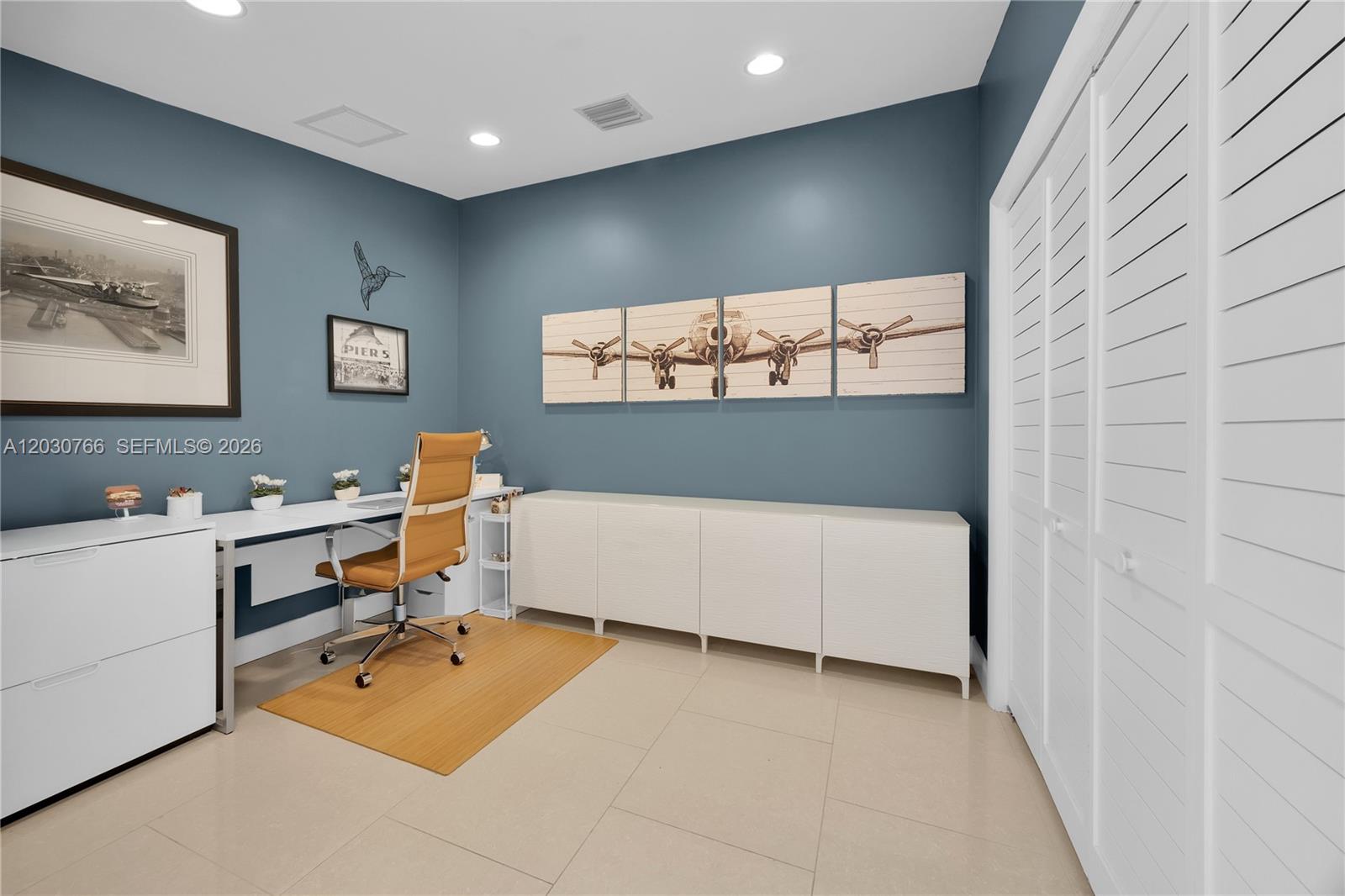 OAKRIDGE ESTATES SEC 3 - Residential Lease