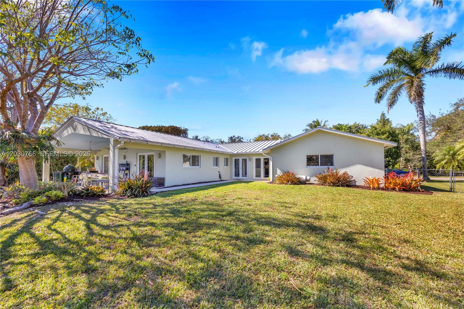 OAKRIDGE ESTATES SEC 3 - Residential Lease