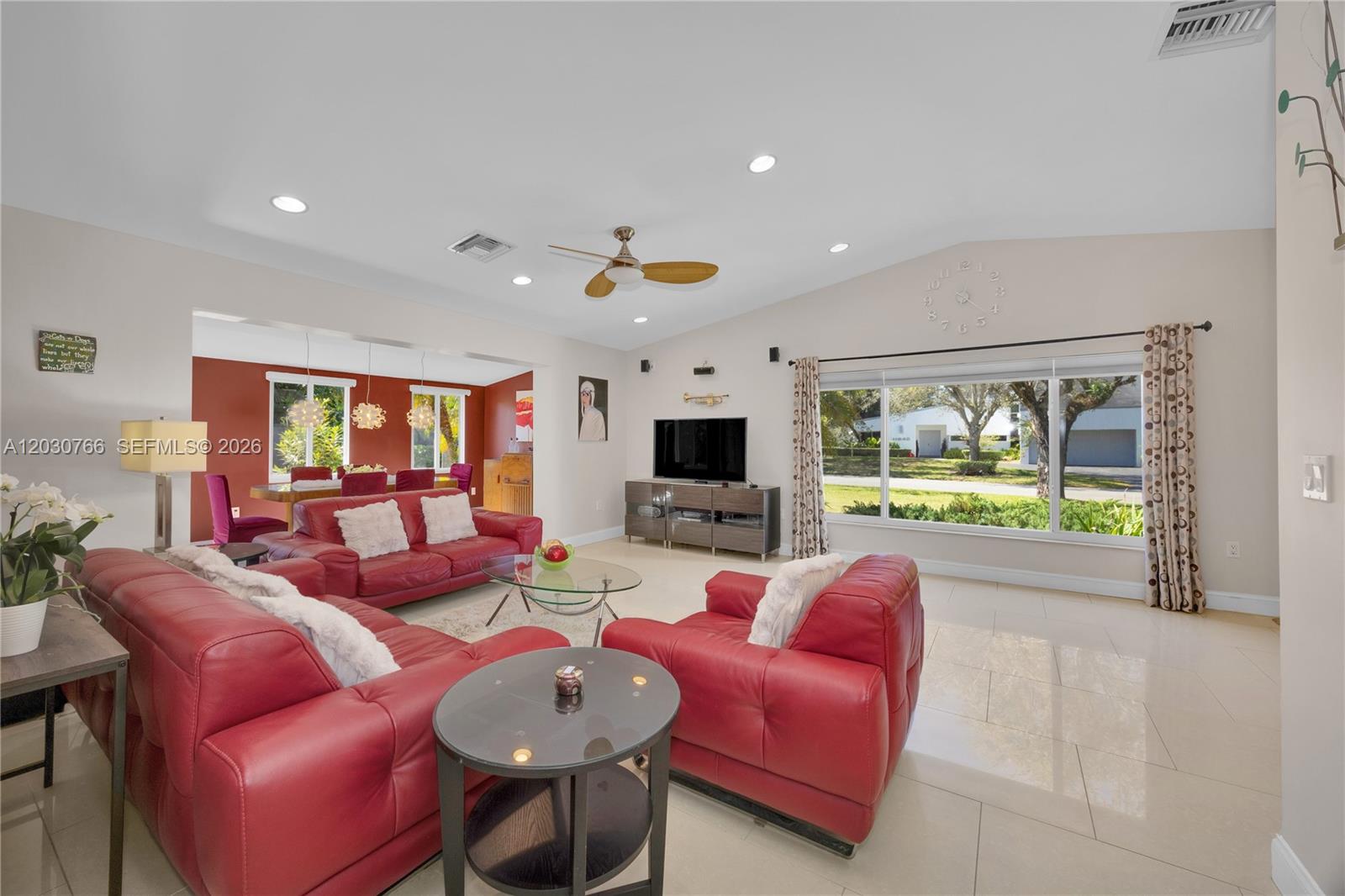 OAKRIDGE ESTATES SEC 3 - Residential Lease