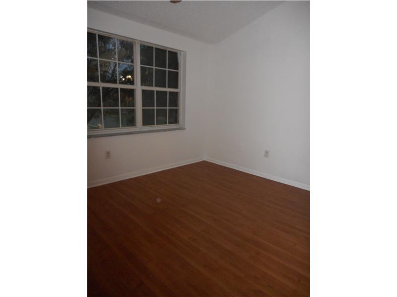 UNIVERSITY PARK - Residential Lease
