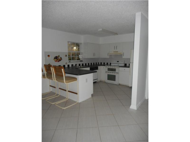 UNIVERSITY PARK - Residential Lease