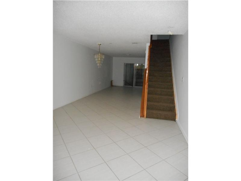 UNIVERSITY PARK - Residential Lease