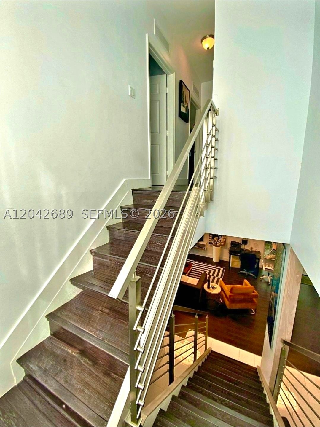 GATEWAY TO THE GROVE COND - Residential