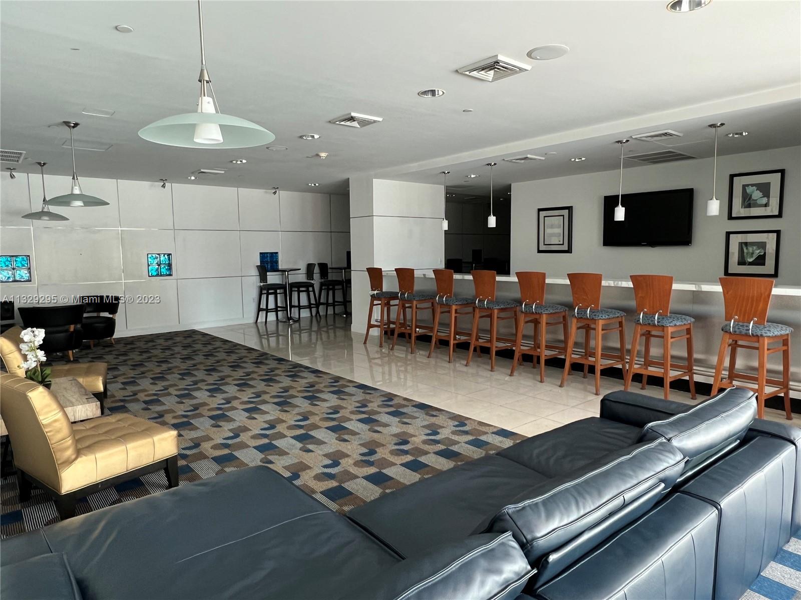 VUE AT BRICKELL CONDO - Residential Lease