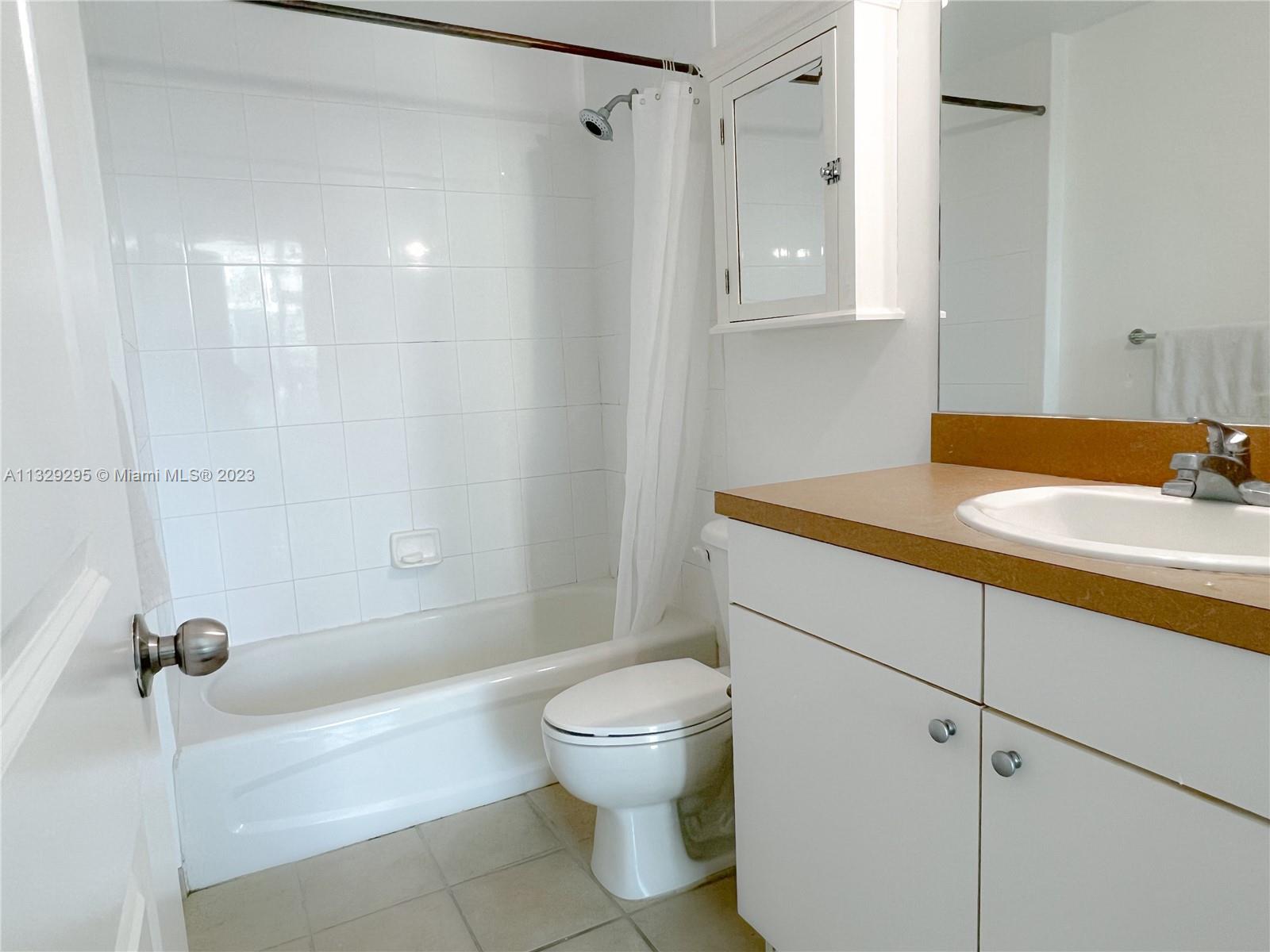 VUE AT BRICKELL CONDO - Residential Lease