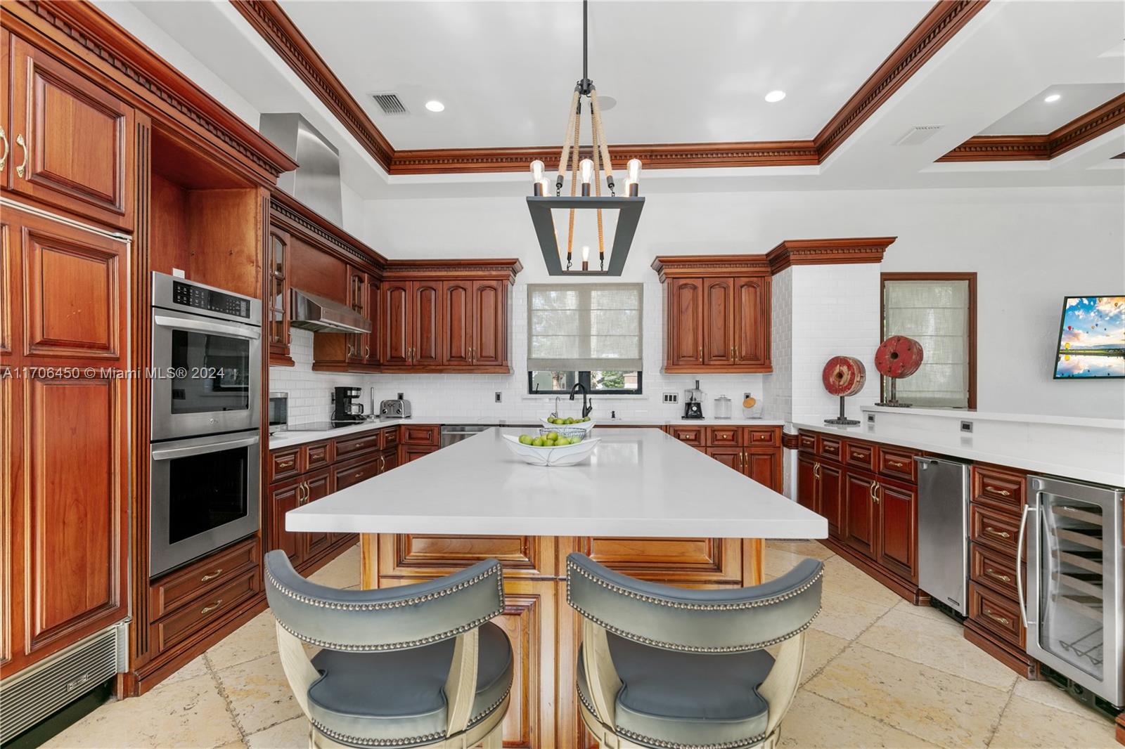HELMS COUNTRY ESTATES ADD - Residential