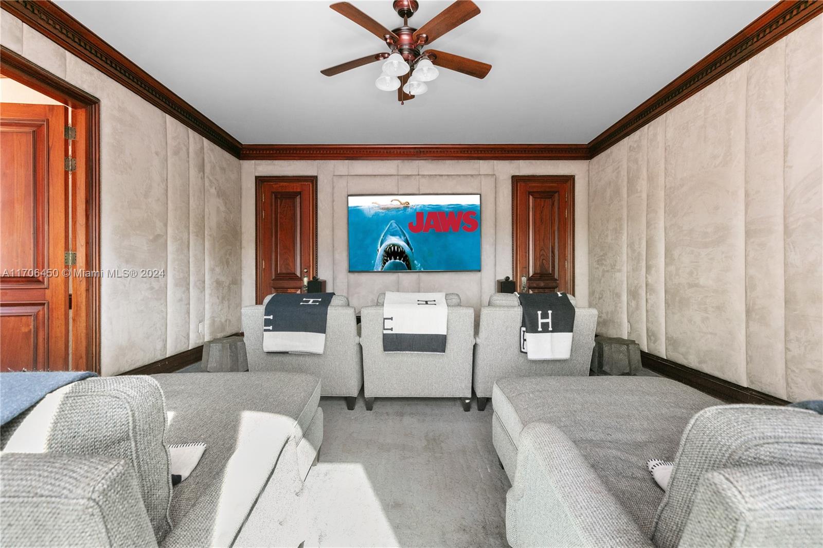 HELMS COUNTRY ESTATES ADD - Residential
