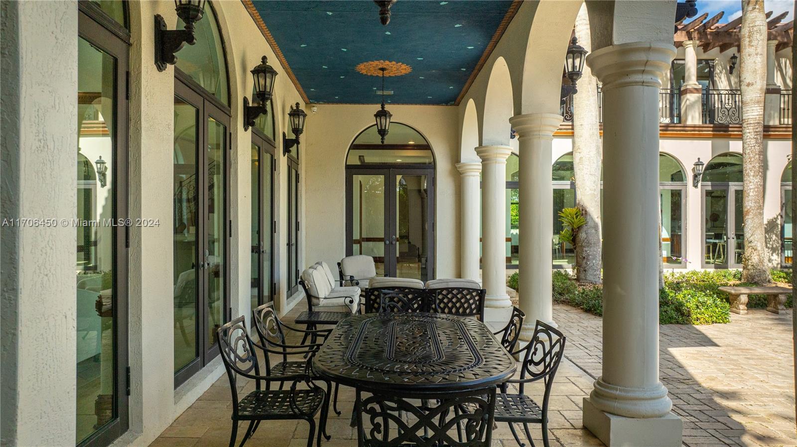 HELMS COUNTRY ESTATES ADD - Residential