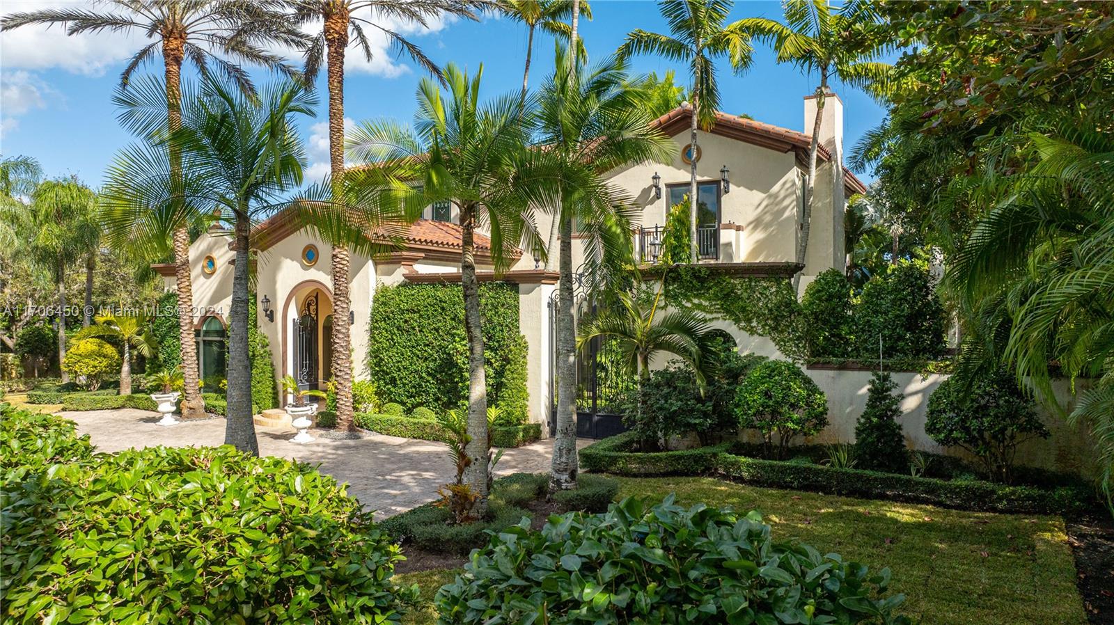 HELMS COUNTRY ESTATES ADD - Residential