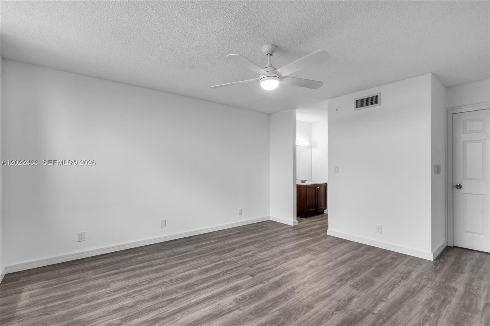 APPLEWOOD 2 - Residential