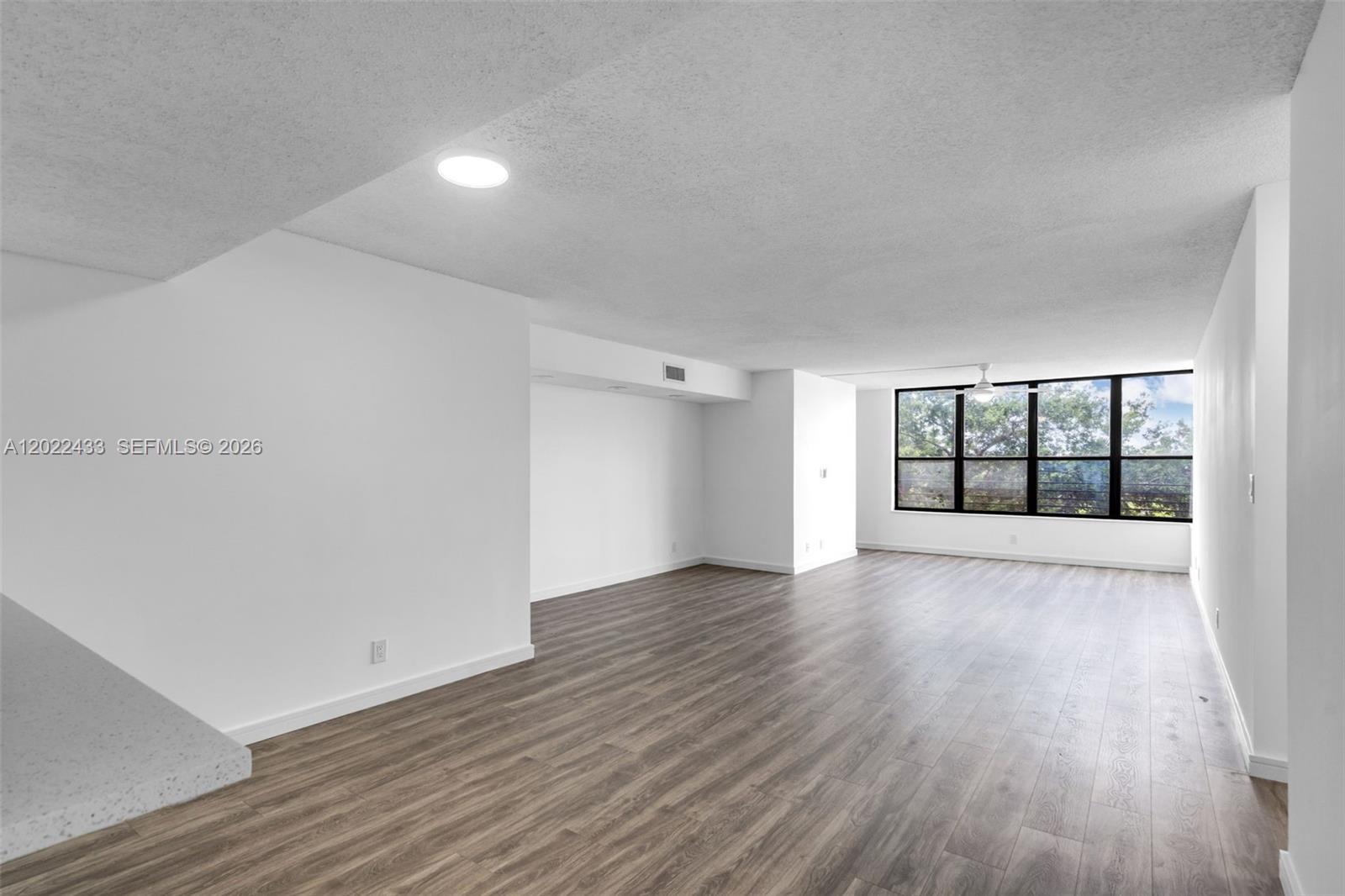 APPLEWOOD 2 - Residential