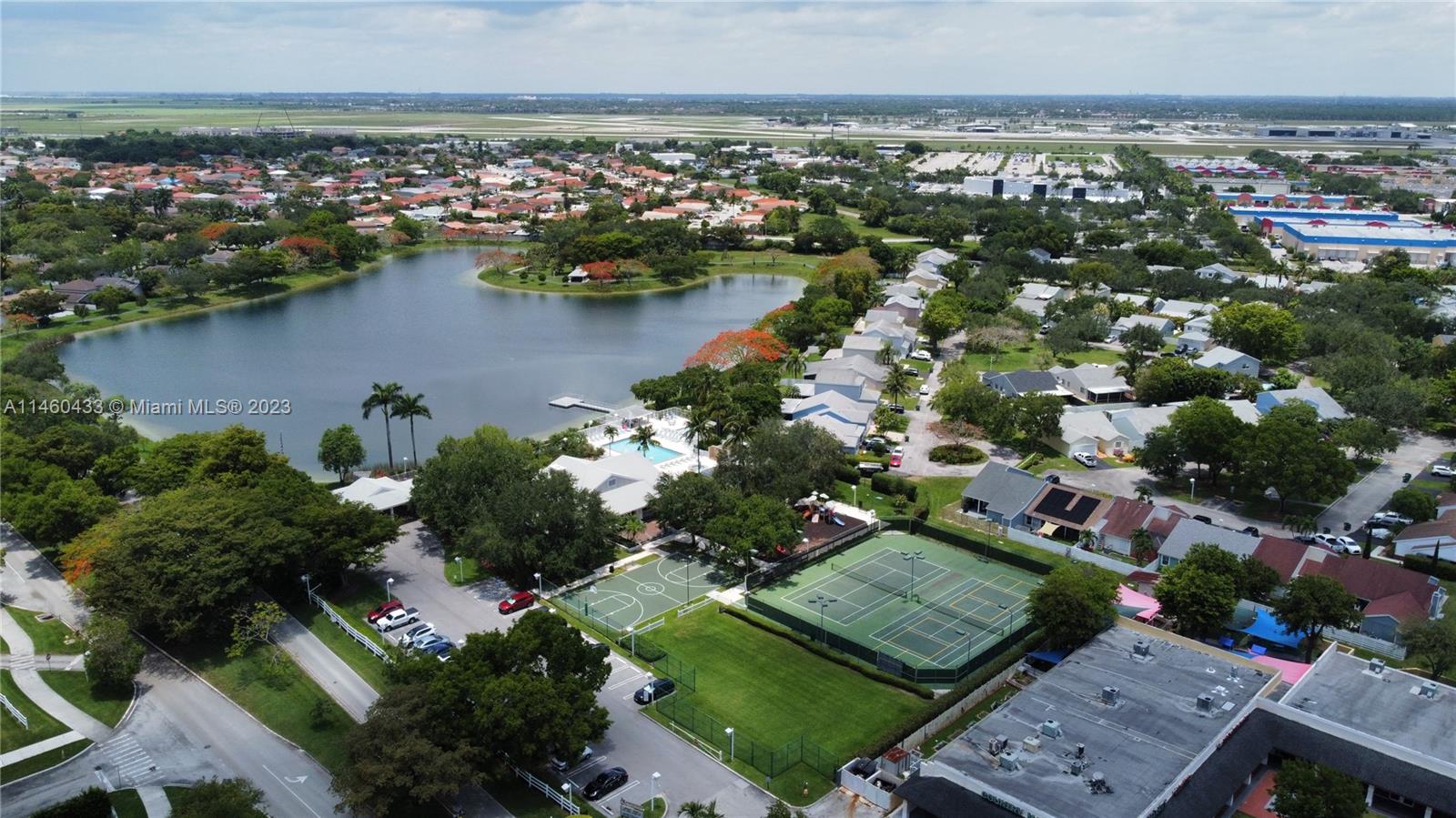 VILG HOMES COUNTRY WALK C - Residential
