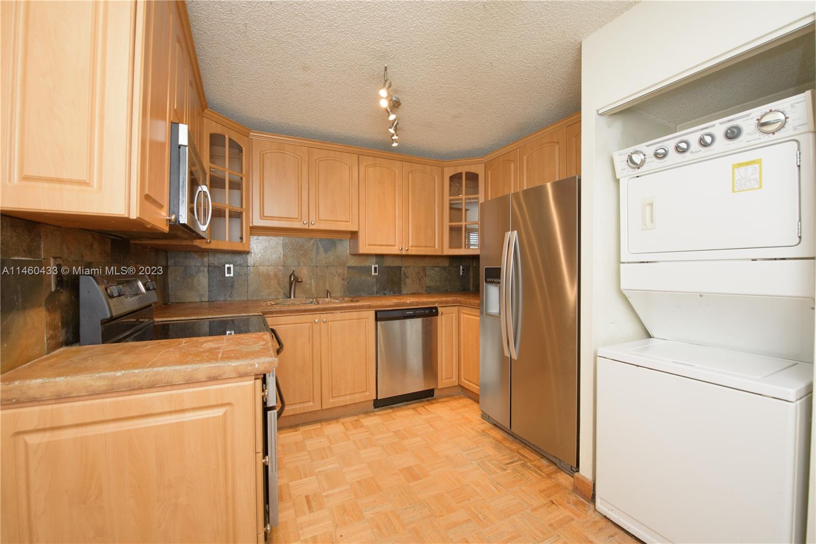 VILG HOMES COUNTRY WALK C - Residential