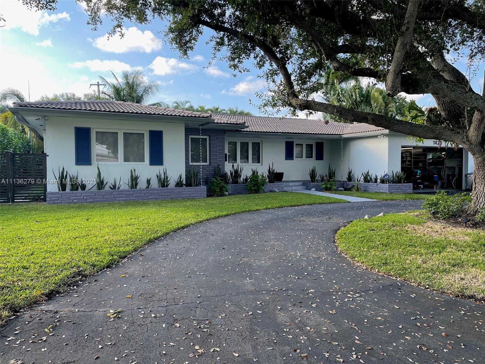 MIAMI SHORES BAY PK ESTAT - Residential