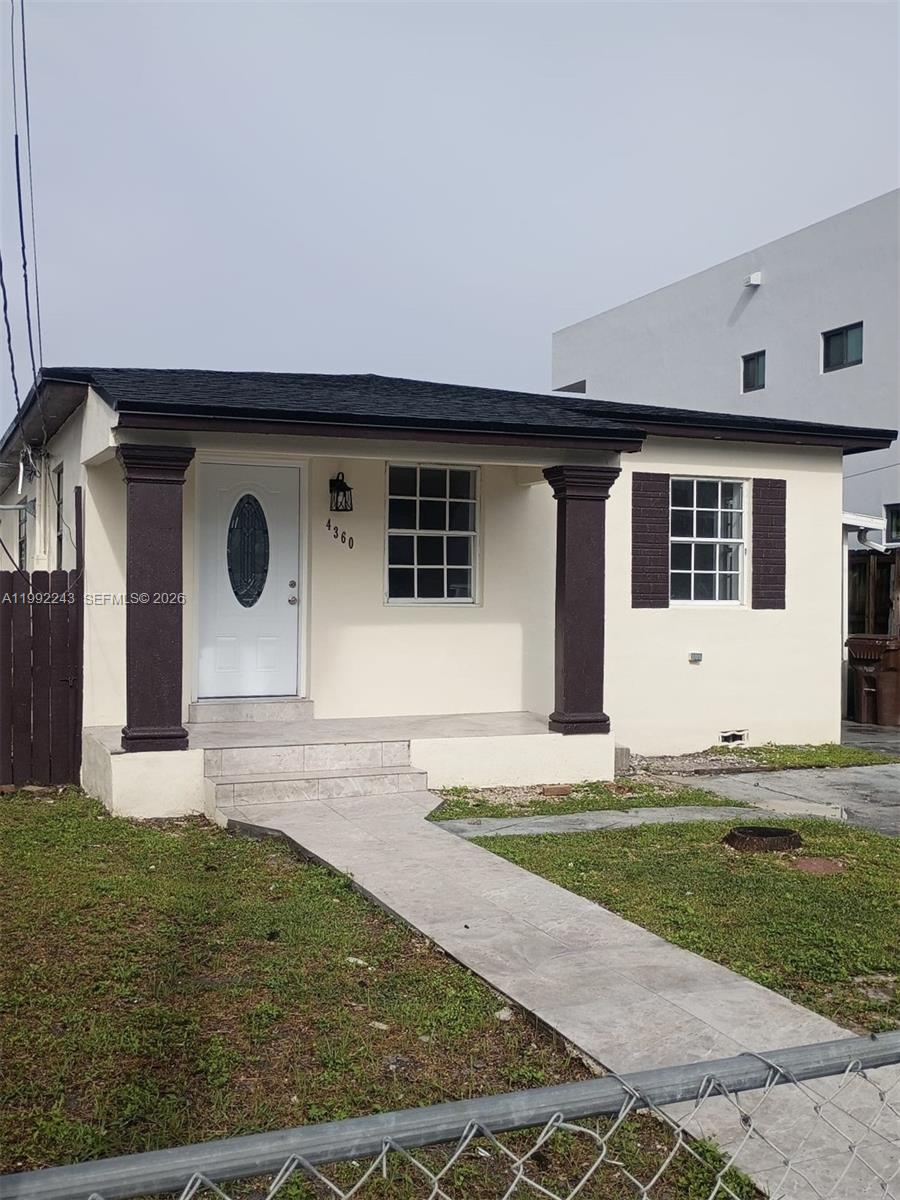 INGLESIDE PARK - Residential Lease