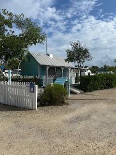 MANATEE BAY CLUB - Land