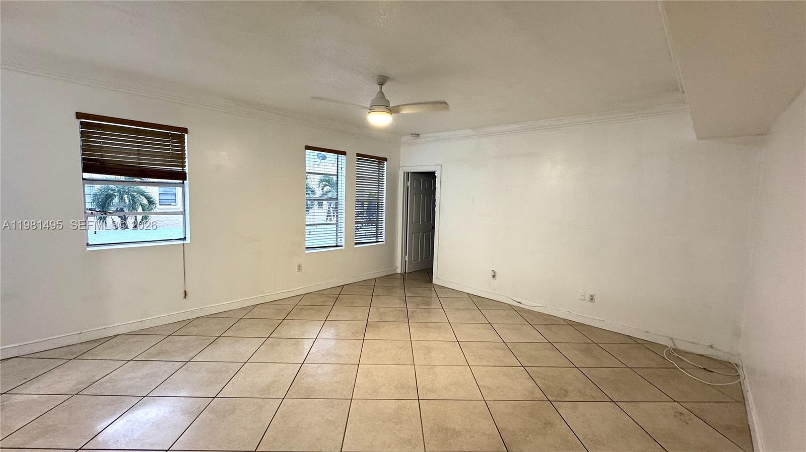 LINCOLN VIEW CONDO - Residential Lease