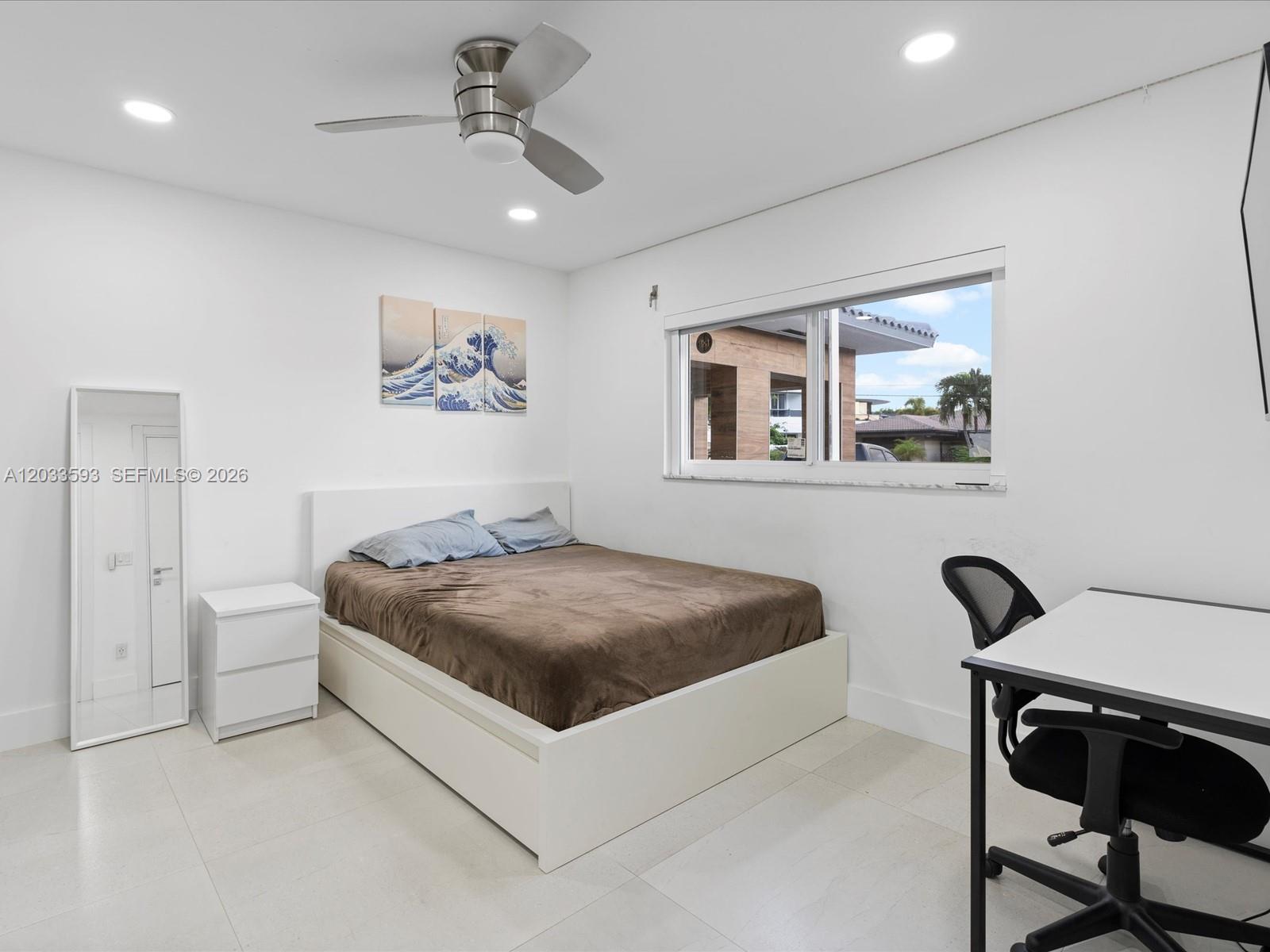 EASTERN SHORES 1ST ADDN - Residential Lease