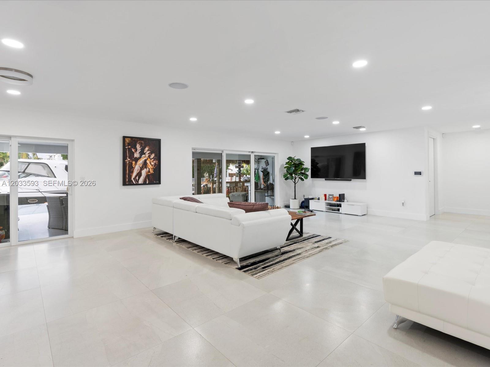 EASTERN SHORES 1ST ADDN - Residential Lease