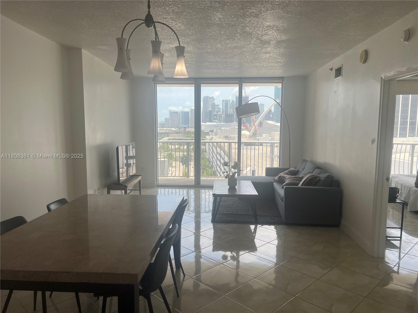 OPERA TOWER CONDO - Residential