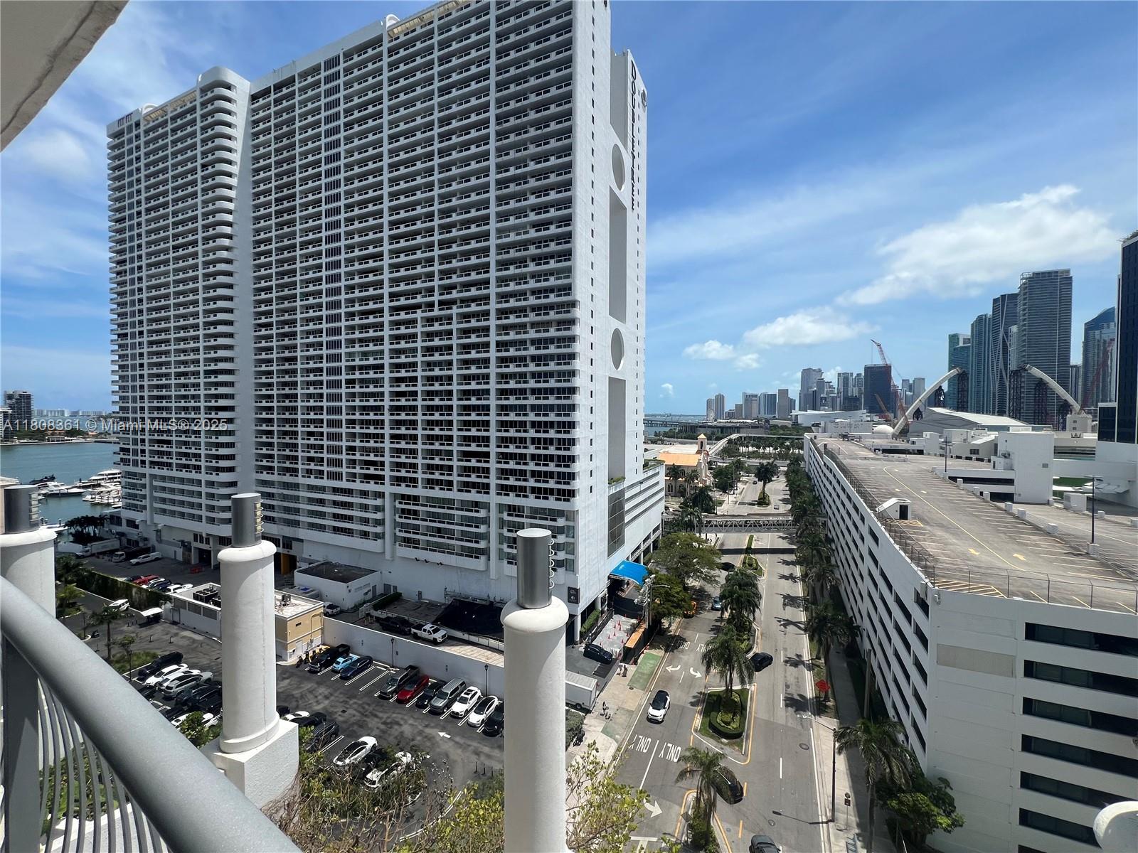 OPERA TOWER CONDO - Residential