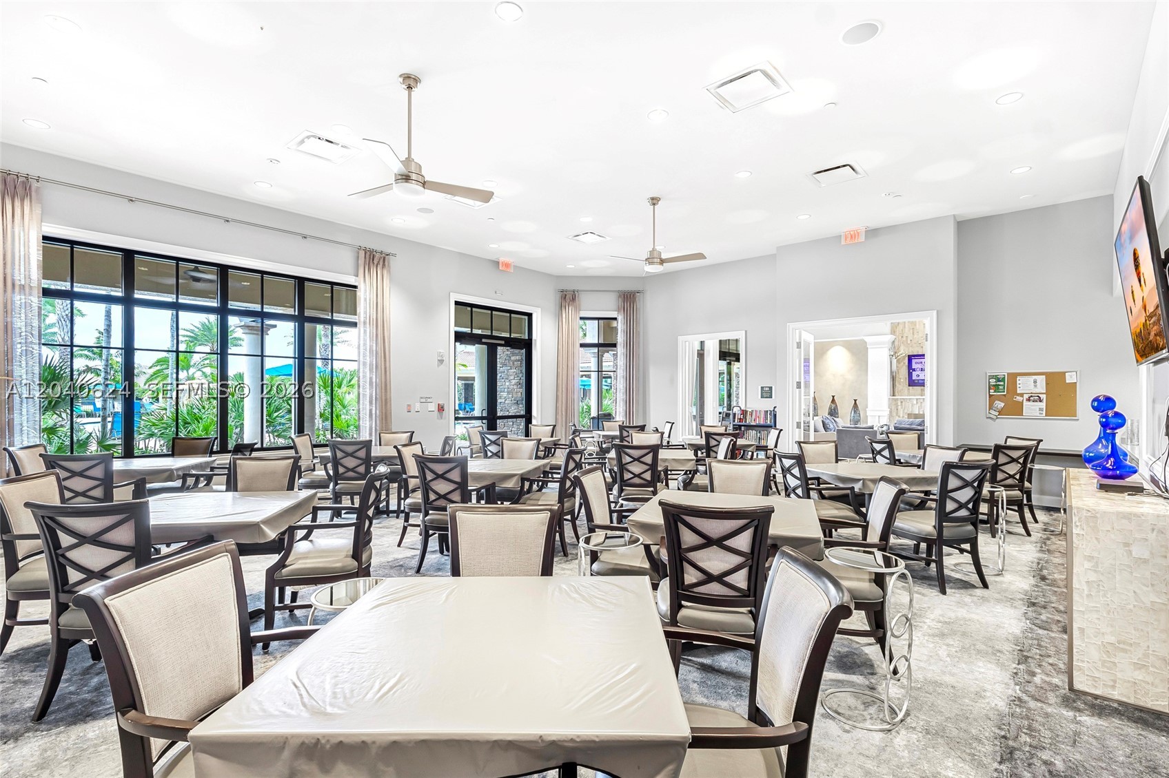 PARKLAND ROYALE - Residential