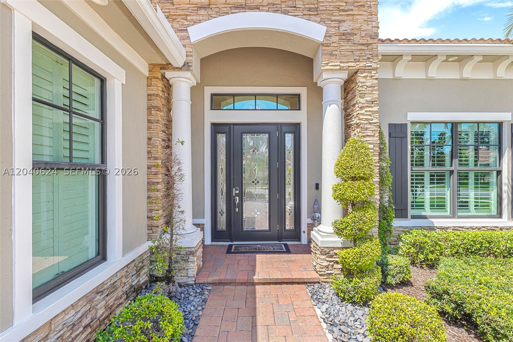 PARKLAND ROYALE - Residential