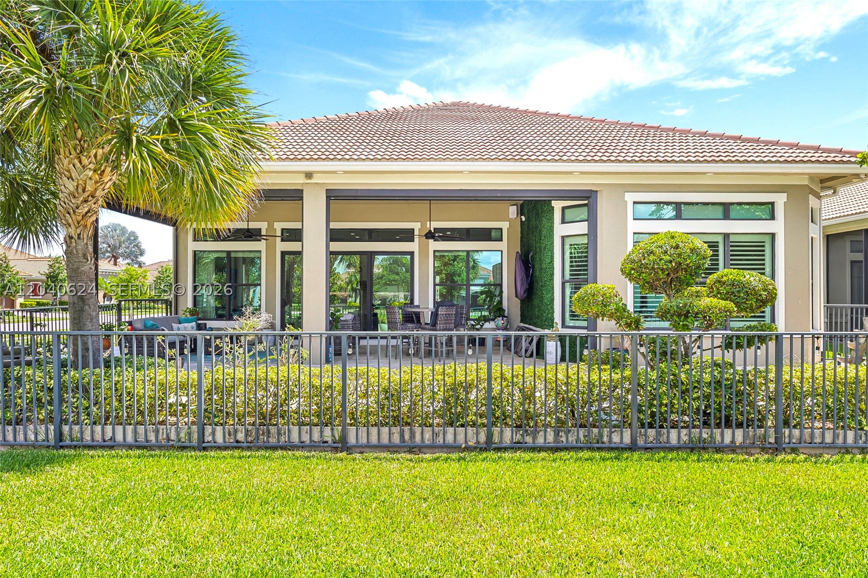 PARKLAND ROYALE - Residential