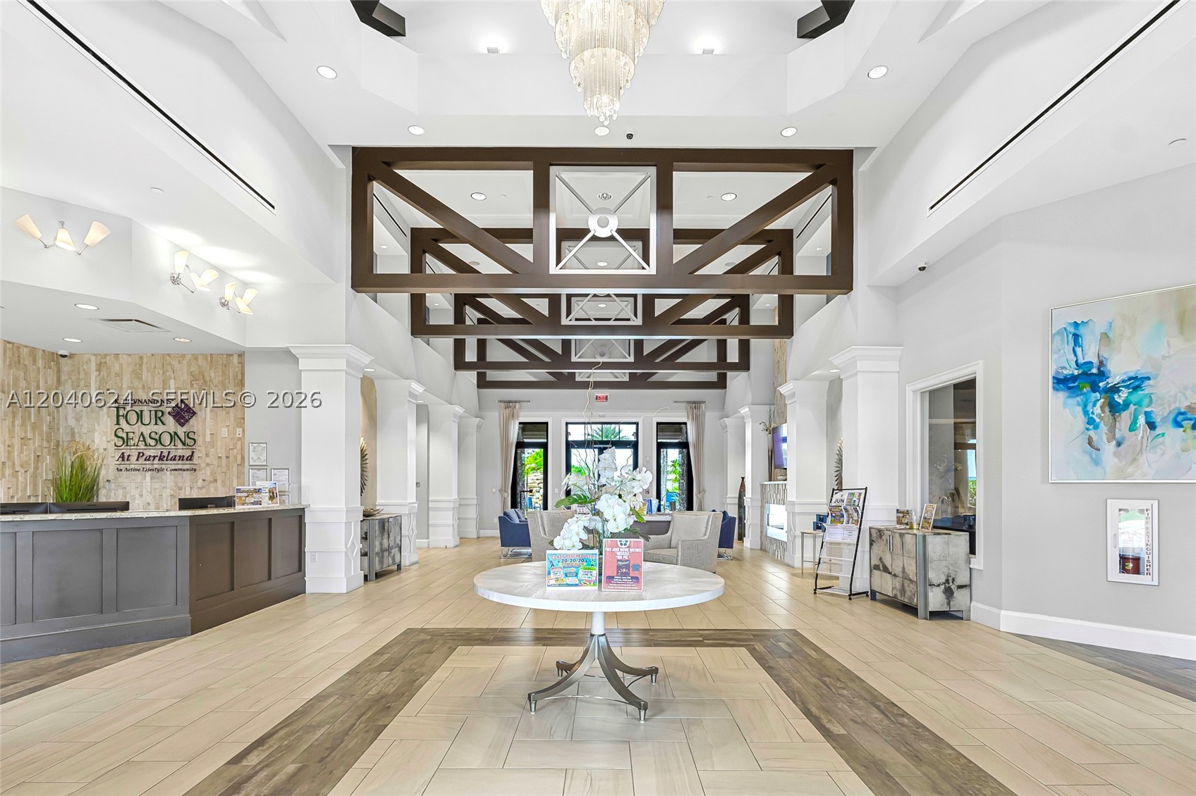 PARKLAND ROYALE - Residential